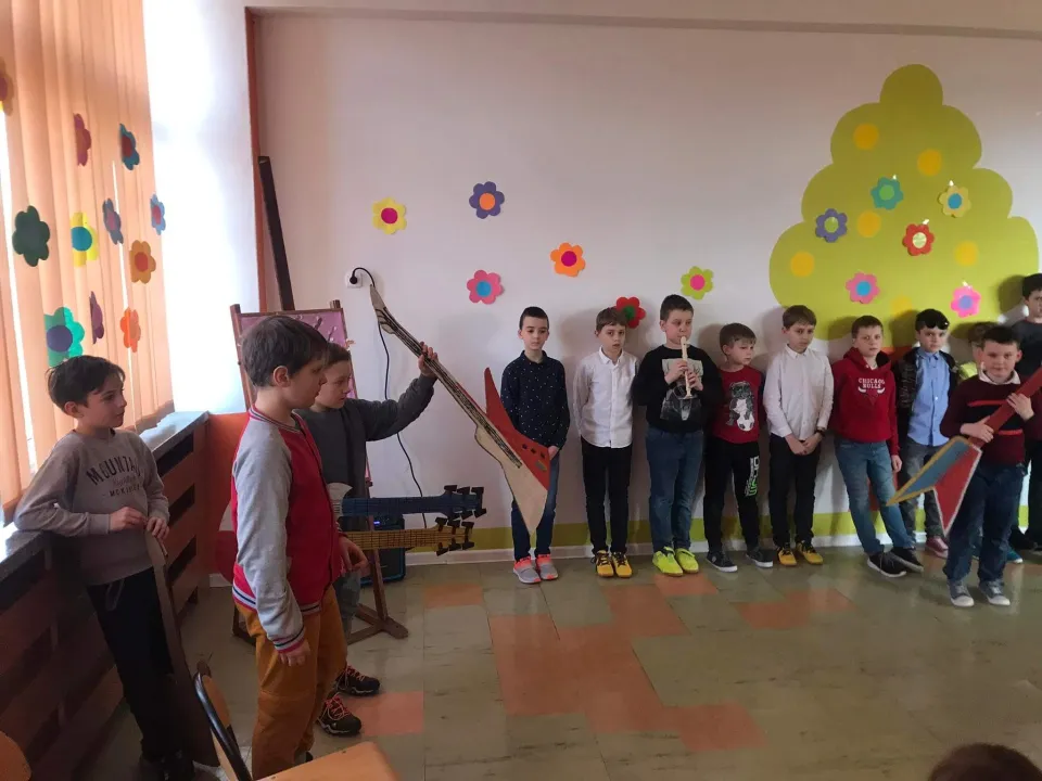 Dzień Kobiet w świetlicy — zdjęcie 3