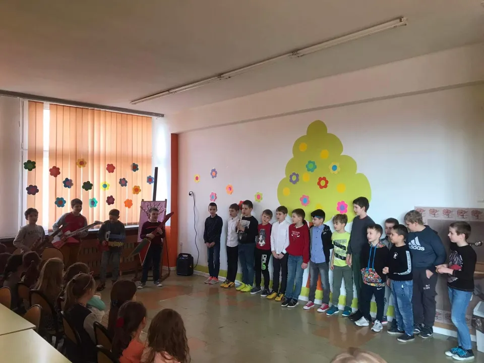 Dzień Kobiet w świetlicy — zdjęcie 5