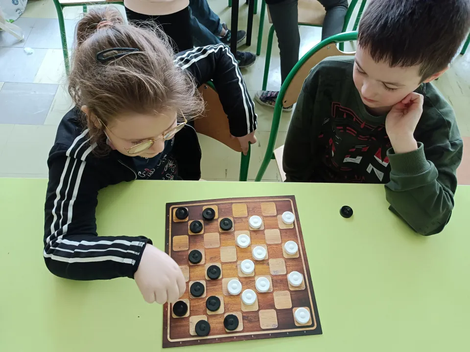 Dzień Kobiet w świetlicy — zdjęcie 7