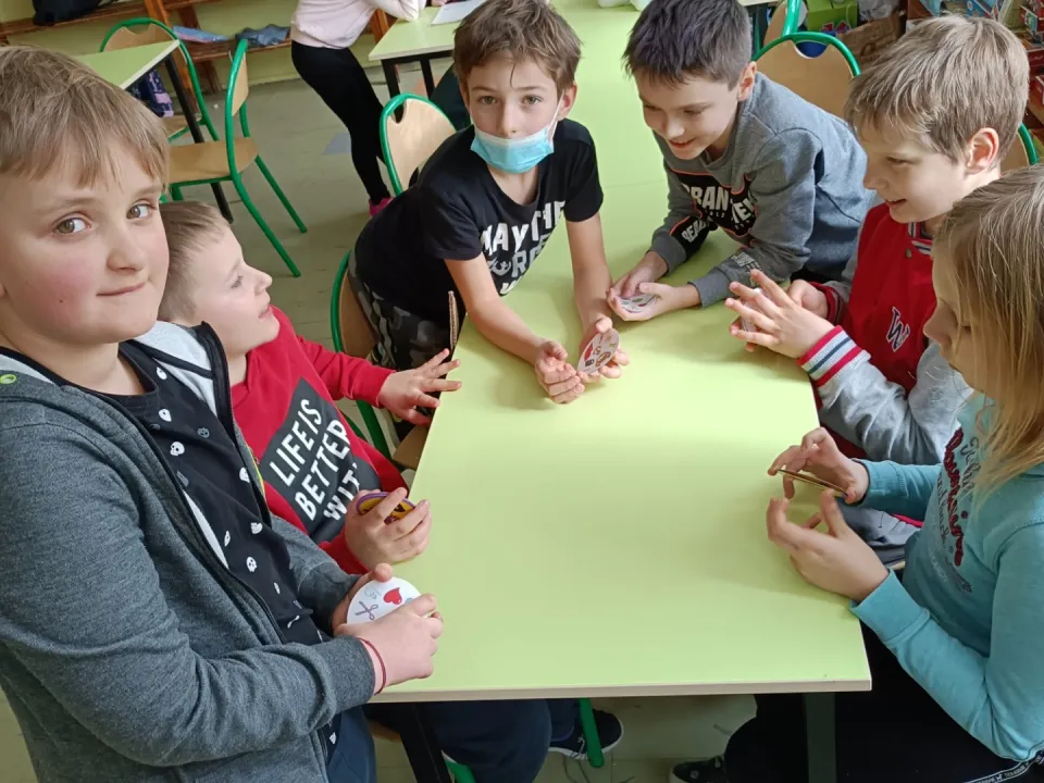 Dzień Kobiet w świetlicy — zdjęcie 12