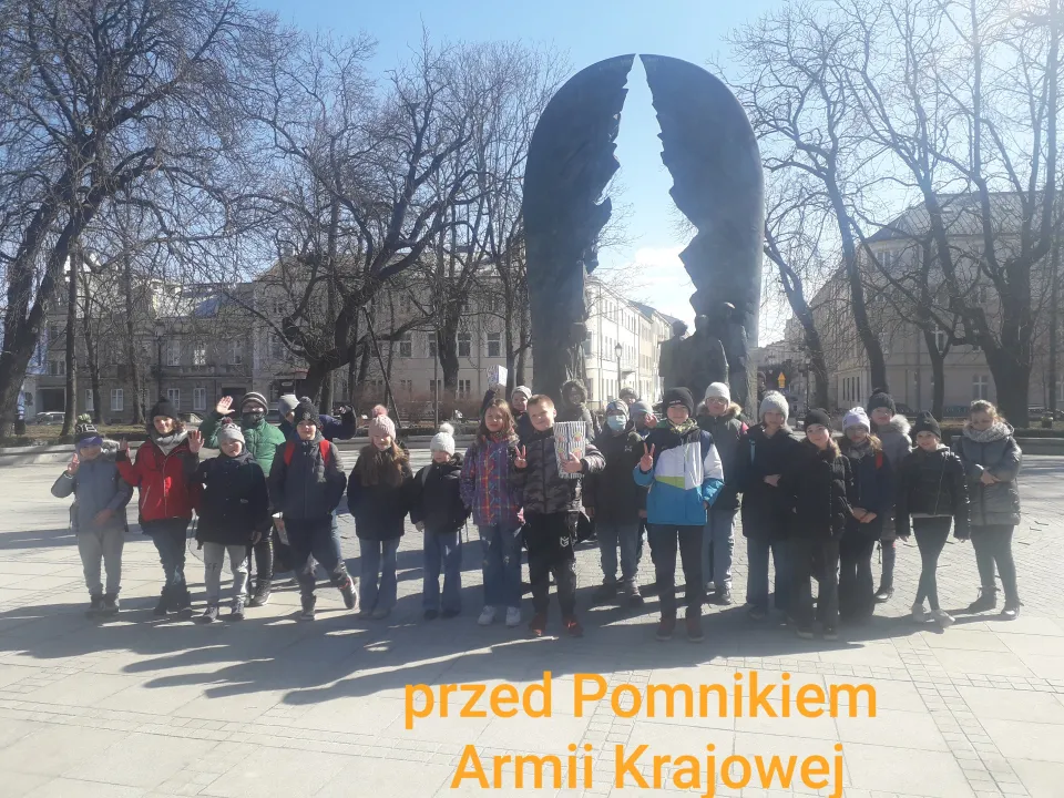 Dzień Kobiet w 4a   — zdjęcie 11