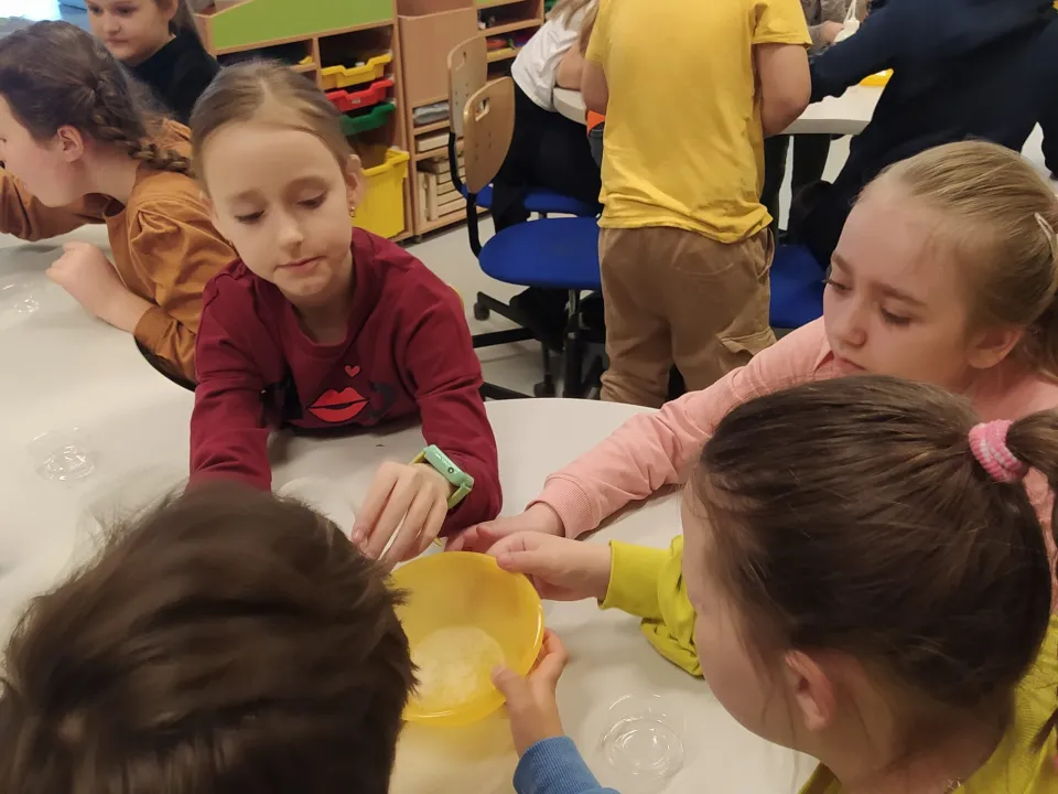 Klasy 3b i 3c z wizytą w Centrum Nauki Leonardo da Vinci.  — zdjęcie 14