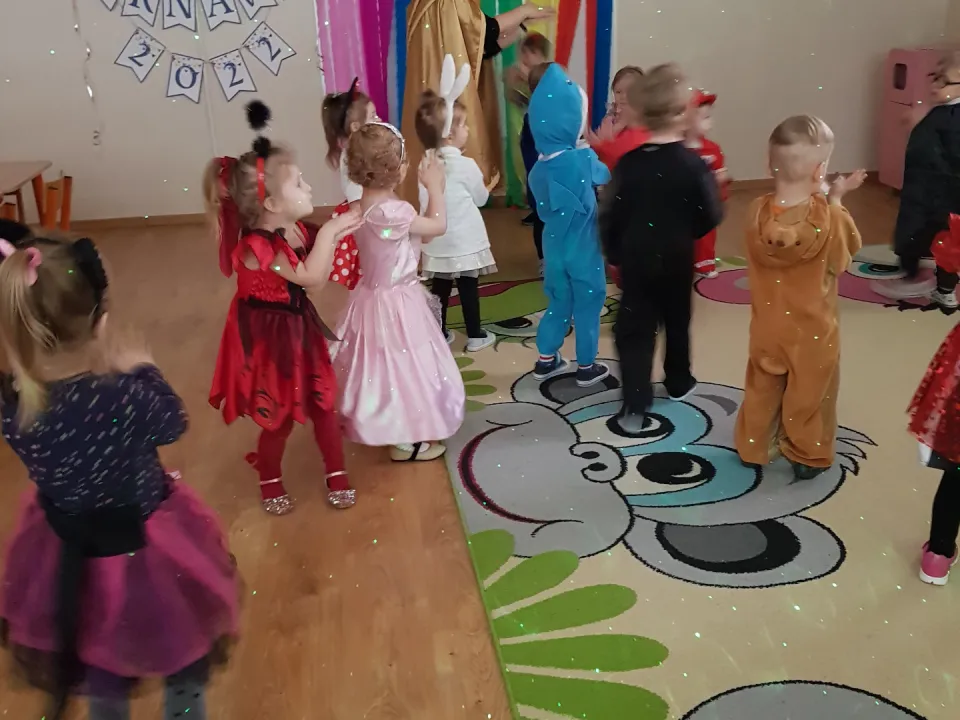 Bal karnawałowy — zdjęcie 7