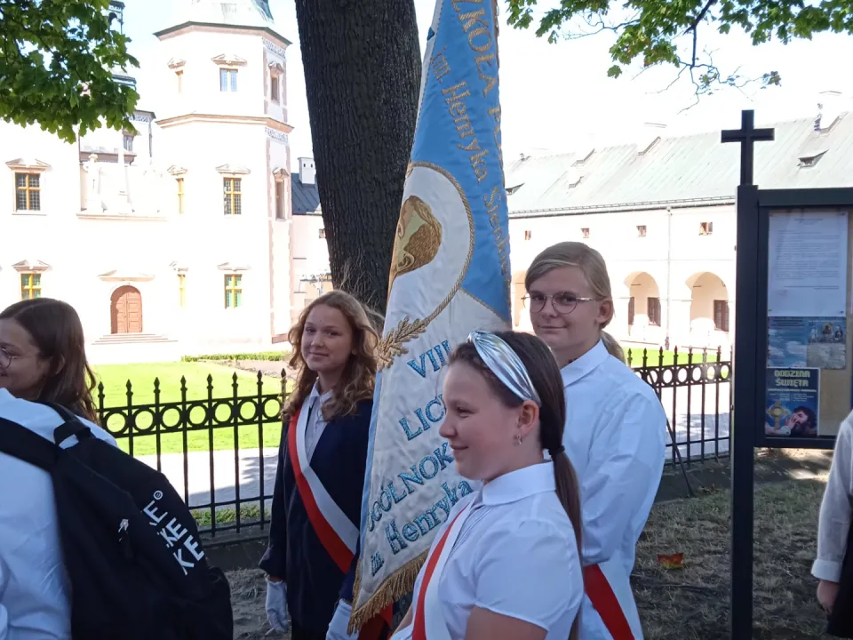 uroczystości ku czci żołnierzy 4 Pułku — zdjęcie 9