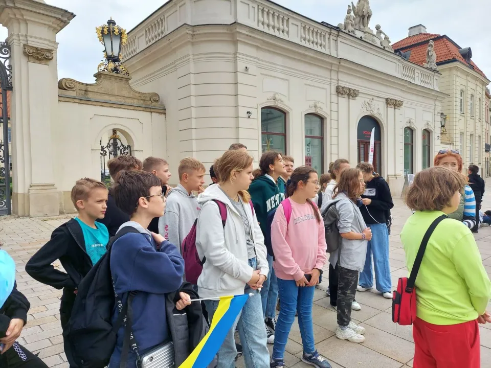 6 b w Warszawie — zdjęcie 1