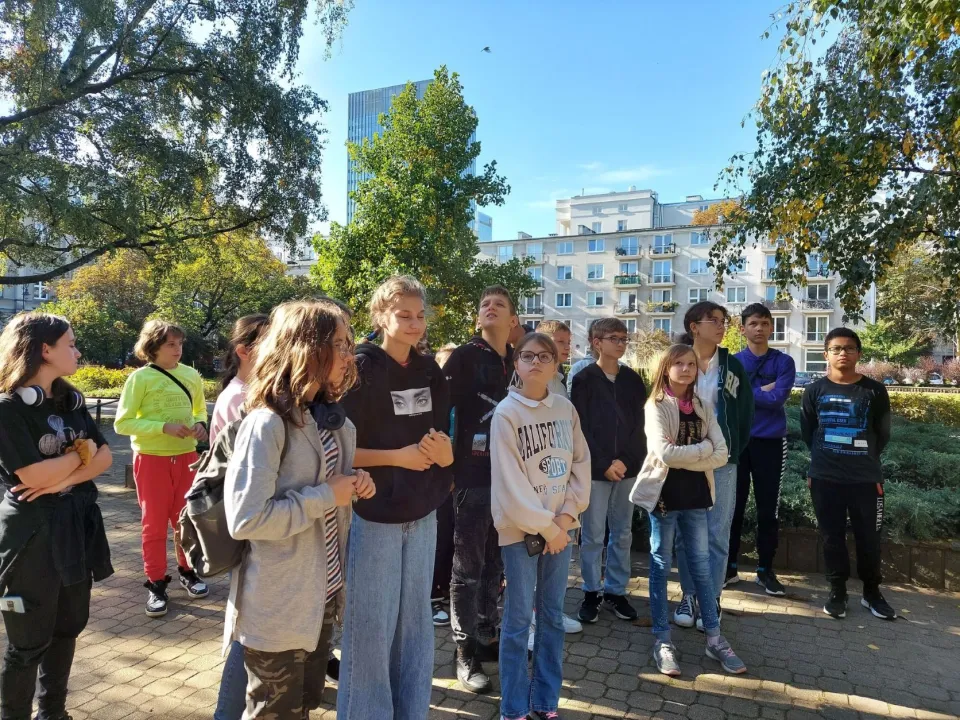 6 b w Warszawie — zdjęcie 26