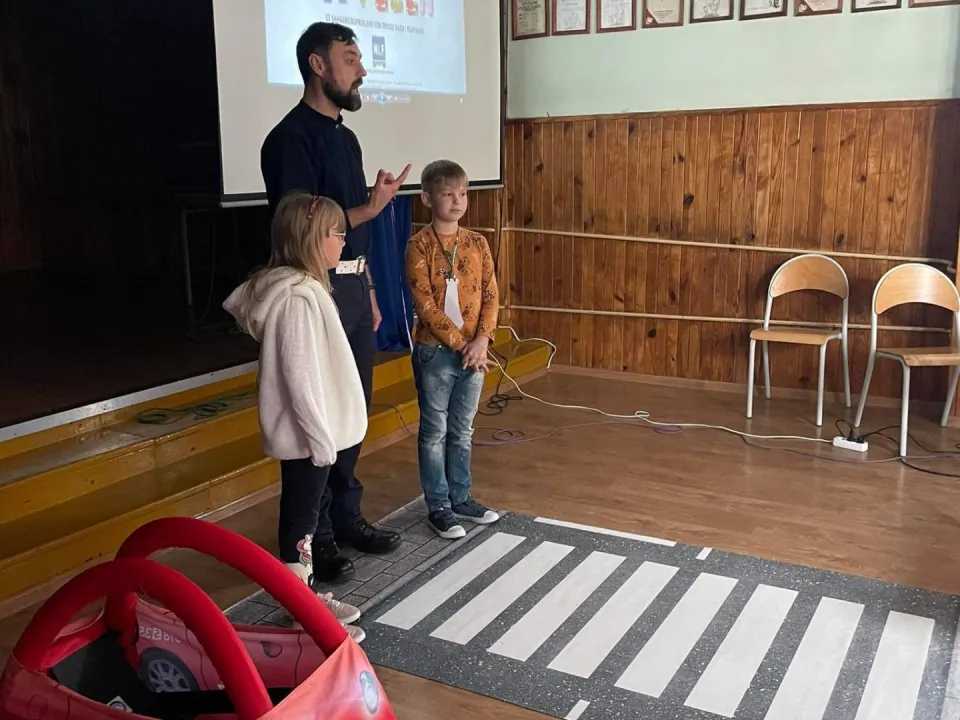 Spotkanie z funkcjonariuszem policji — zdjęcie 3