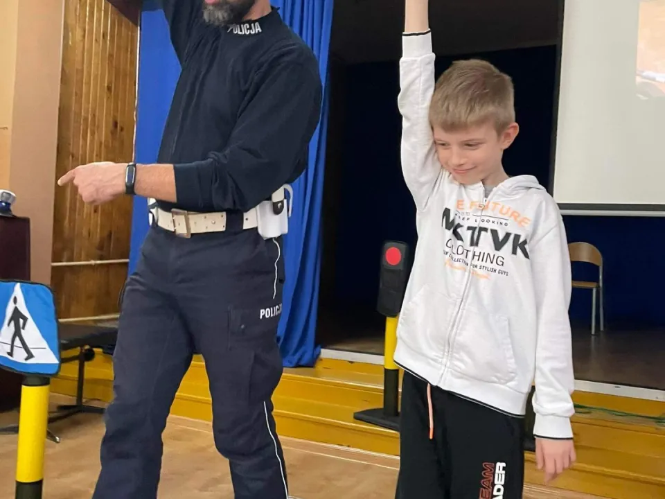 Spotkanie z funkcjonariuszem policji — zdjęcie 5
