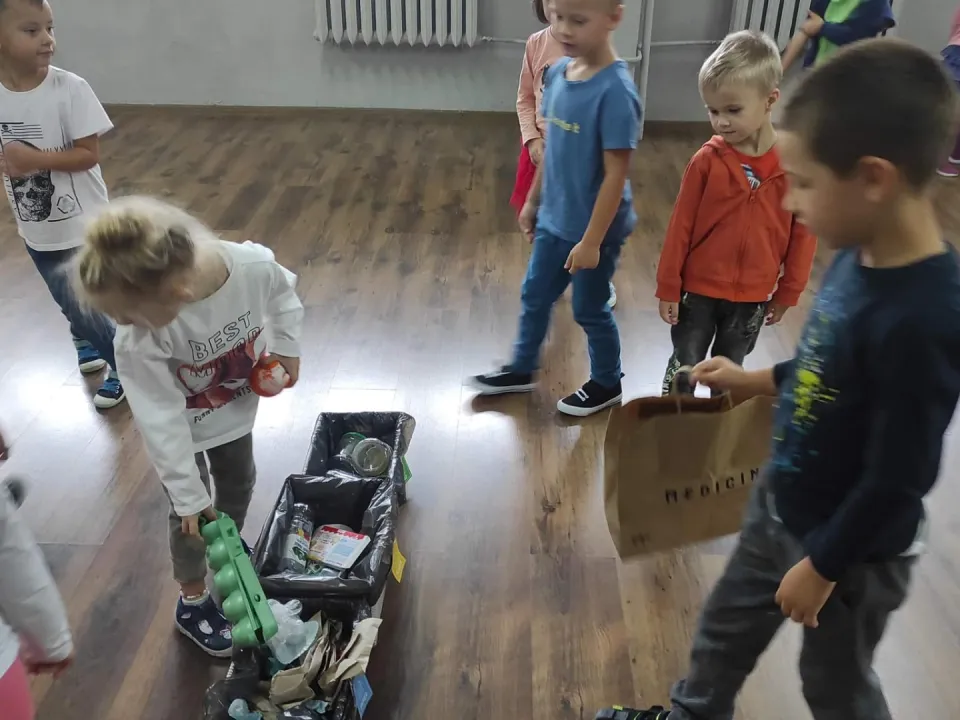 Ogólnopolska akcja Sprzątania Świata — zdjęcie 1