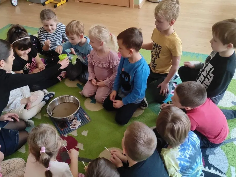 Światowy Dzień Mycia Rąk - Pszczółki — zdjęcie 2