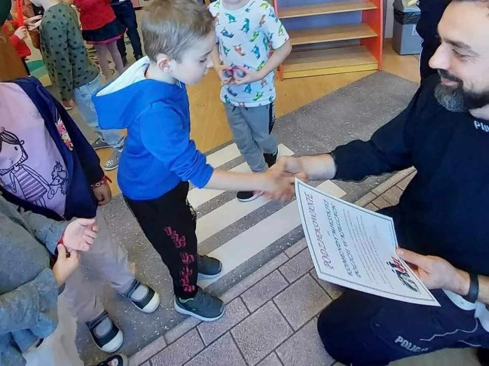 Policjanci u Pszczółek — zdjęcie 7
