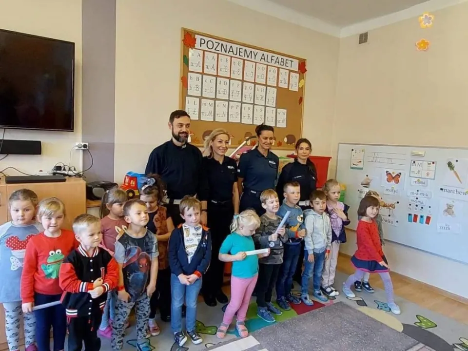 Policjanci u Pszczółek — zdjęcie 11