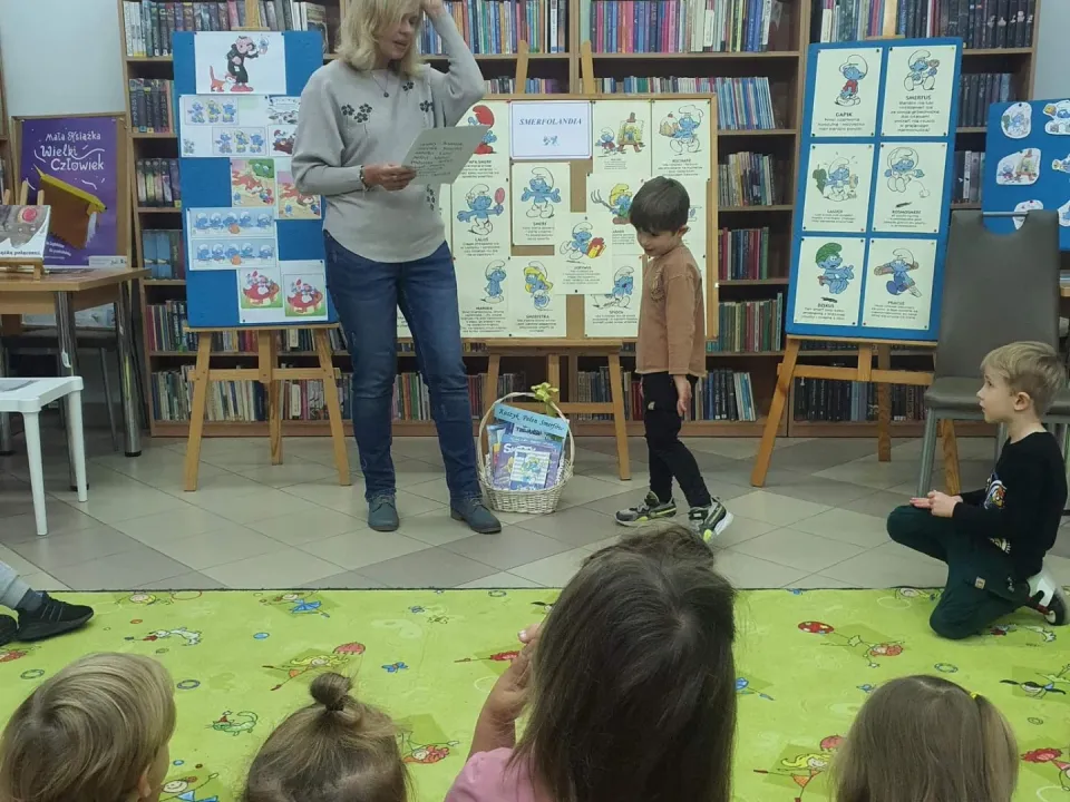 Wyjście Biedronek do Miejskiej Biblioteki Publicznej w Kielcach — zdjęcie 16