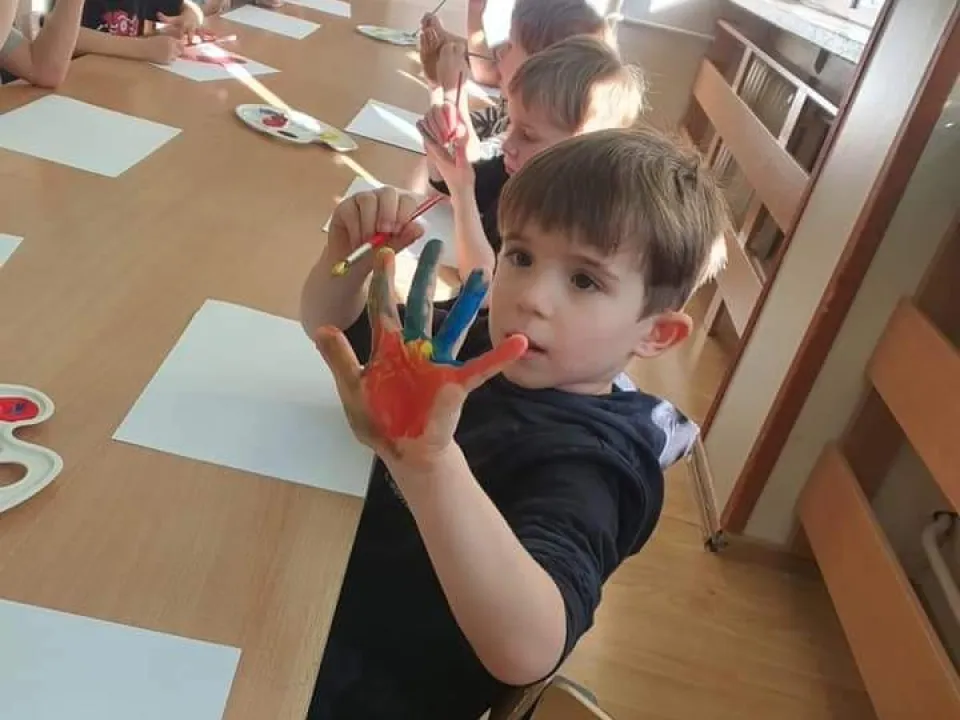 Światowy Dzień Mycia Rąk w grupie Biedronek — zdjęcie 12
