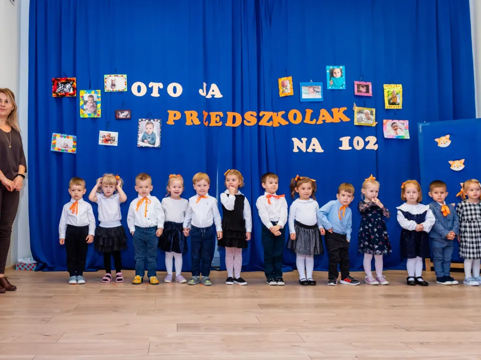 Sprawozdanie z uroczystości Pasowania na Przedszkolaka — zdjęcie 1