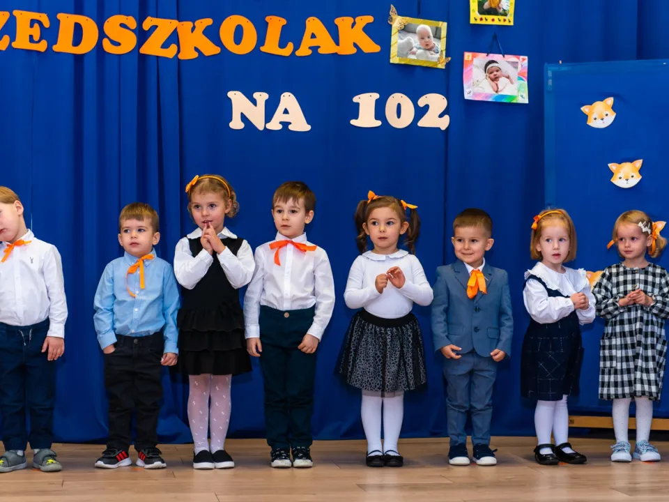 Sprawozdanie z uroczystości Pasowania na Przedszkolaka — zdjęcie 7