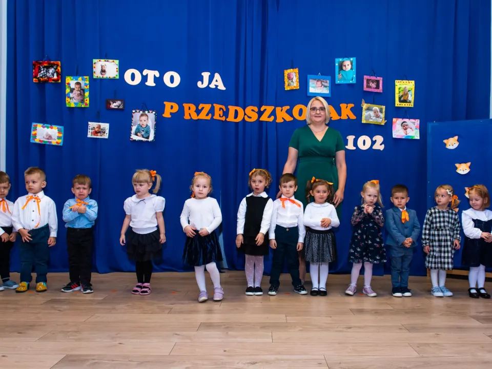 Sprawozdanie z uroczystości Pasowania na Przedszkolaka — zdjęcie 10
