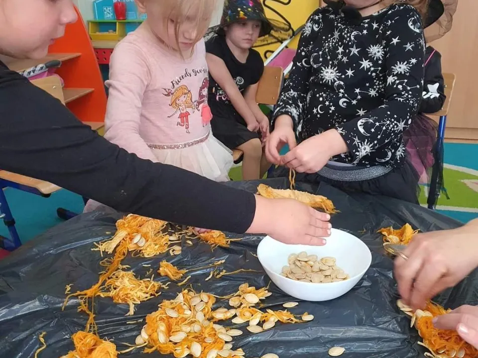 Dzień Dyni w grupie Biedronek. — zdjęcie 5