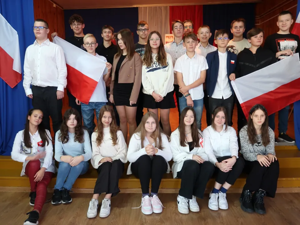 Święto Niepodległości zdjęcia grupowe — zdjęcie 2