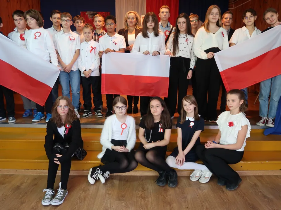 Święto Niepodległości zdjęcia grupowe — zdjęcie 4