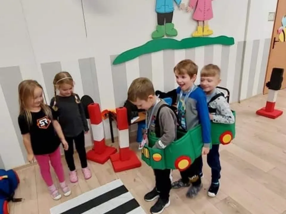 Spotkanie z funkcjonariuszami Straży Miejskiej — zdjęcie 11