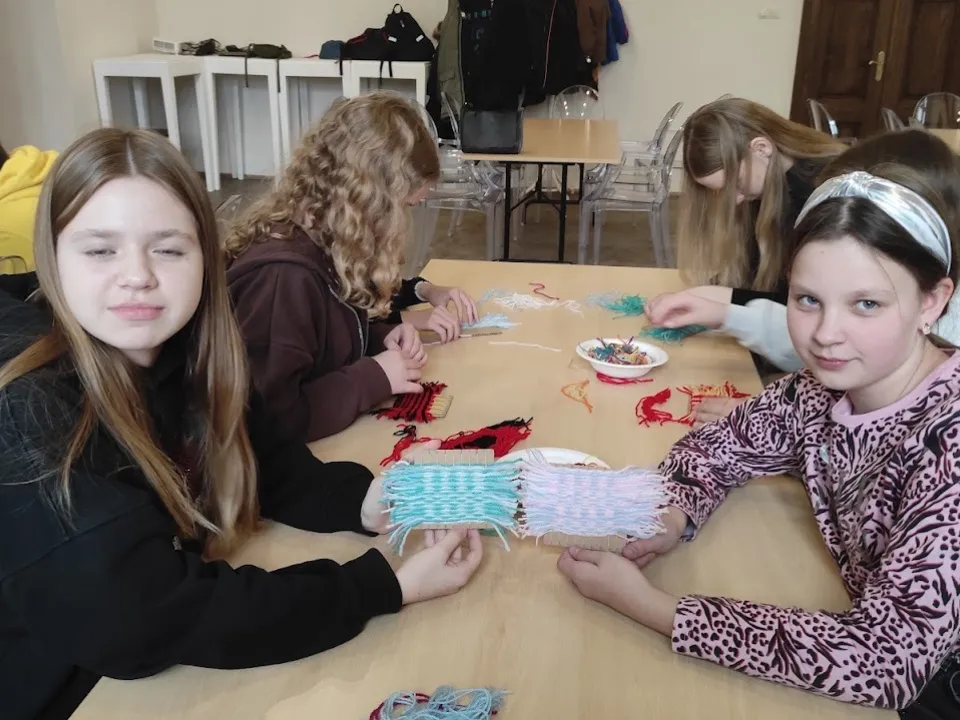 W warsztacie tkackim — zdjęcie 8
