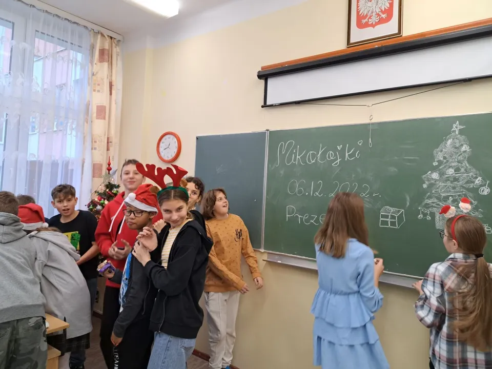 Mikołajki w 6b — zdjęcie 3