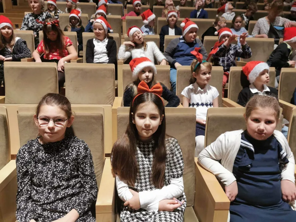 Koncert mikołajkowy w Filharmonii Świętokrzyskiej  — zdjęcie 2