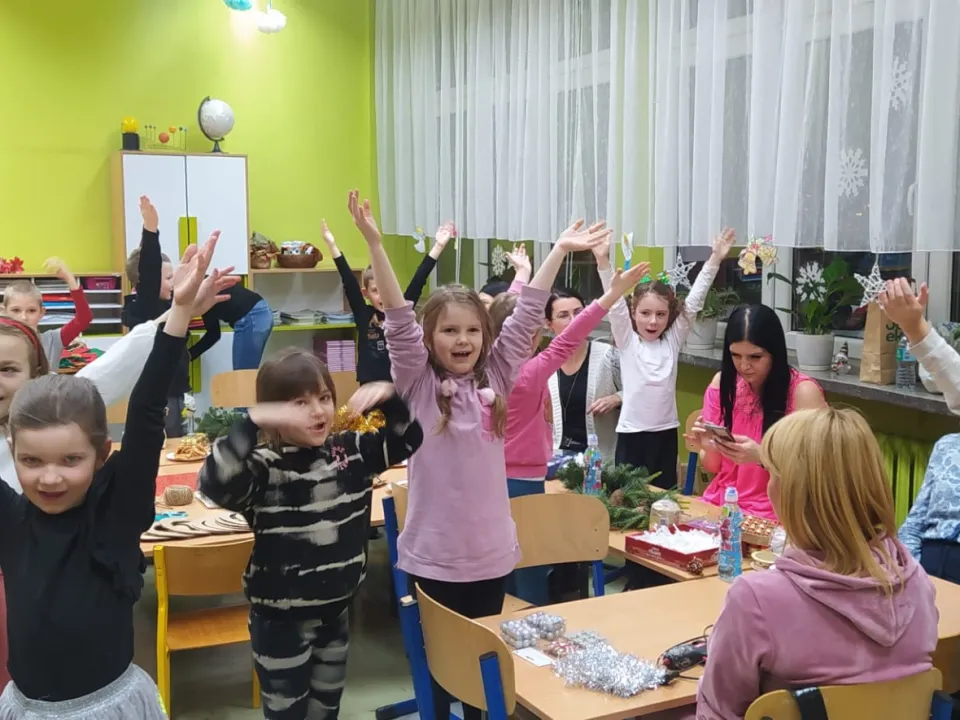 WARSZTATY BOŻONARODZENIOWE UCZNIÓW KLAS 1  — zdjęcie 1