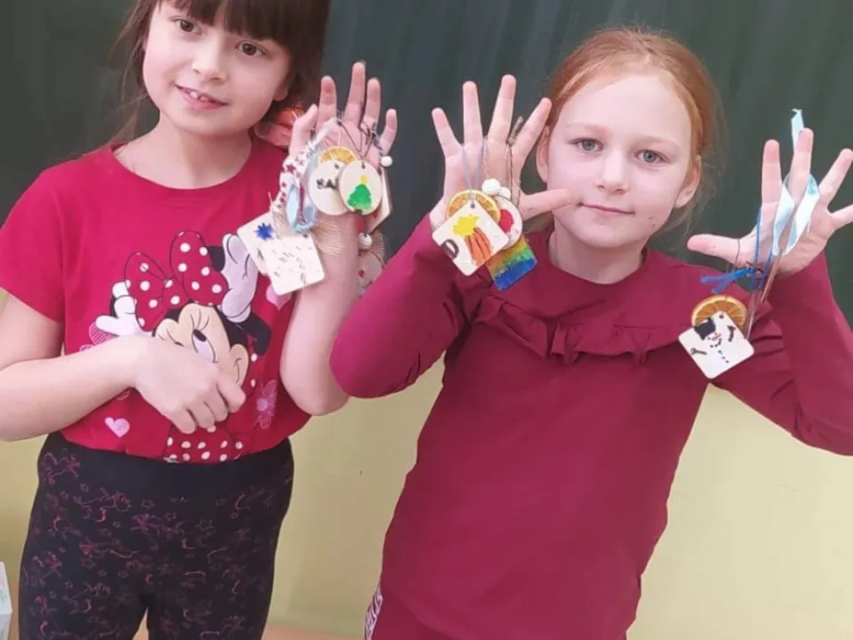 WARSZTATY BOŻONARODZENIOWE UCZNIÓW KLAS 1  — zdjęcie 6