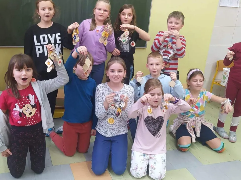 WARSZTATY BOŻONARODZENIOWE UCZNIÓW KLAS 1  — zdjęcie 8