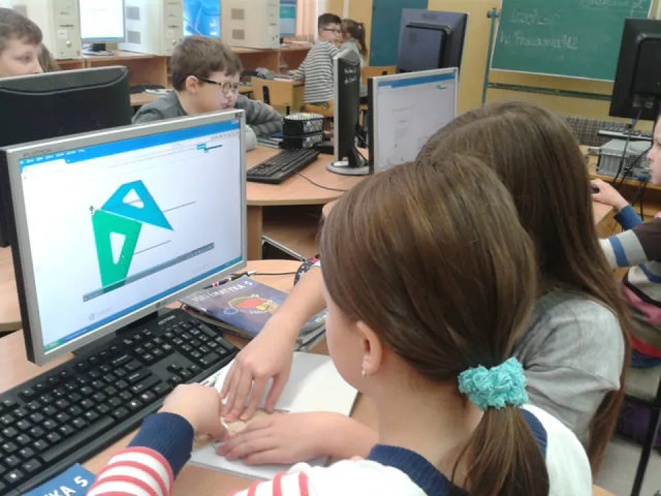 Matematyka z e-podręcznikiem (5b) — zdjęcie 4