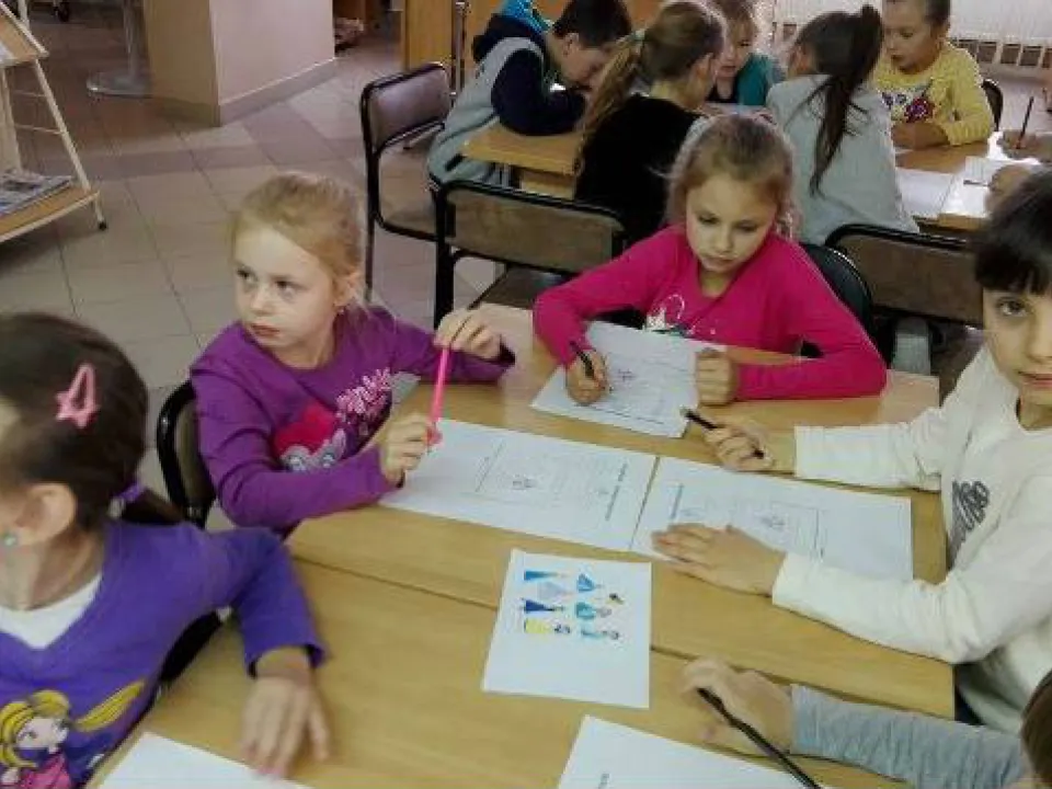 Klasa IId w Bibliotece Miejskiej — zdjęcie 3