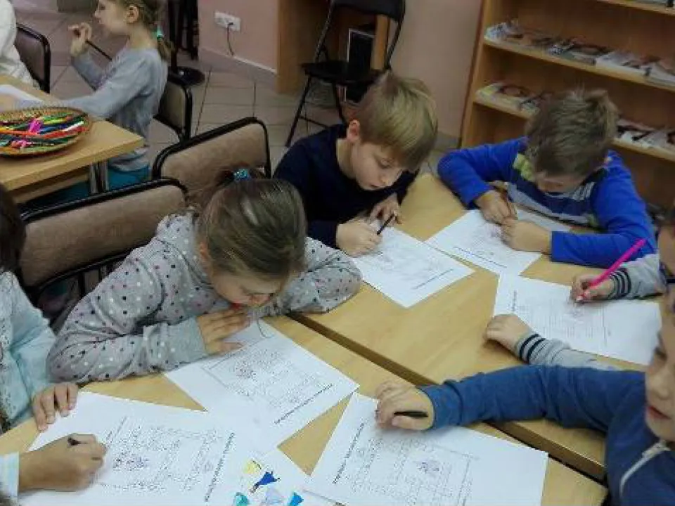 Klasa IId w Bibliotece Miejskiej — zdjęcie 5