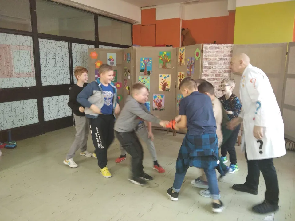 Fizyka dla smyka kl. I-III — zdjęcie 5