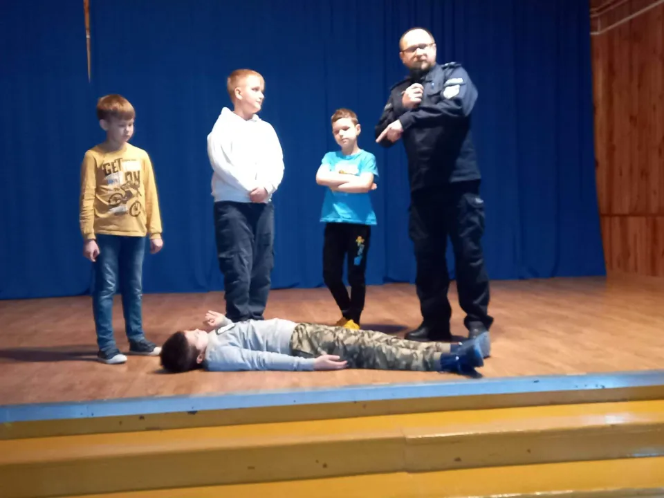 Bezpieczne ferie — zdjęcie 1