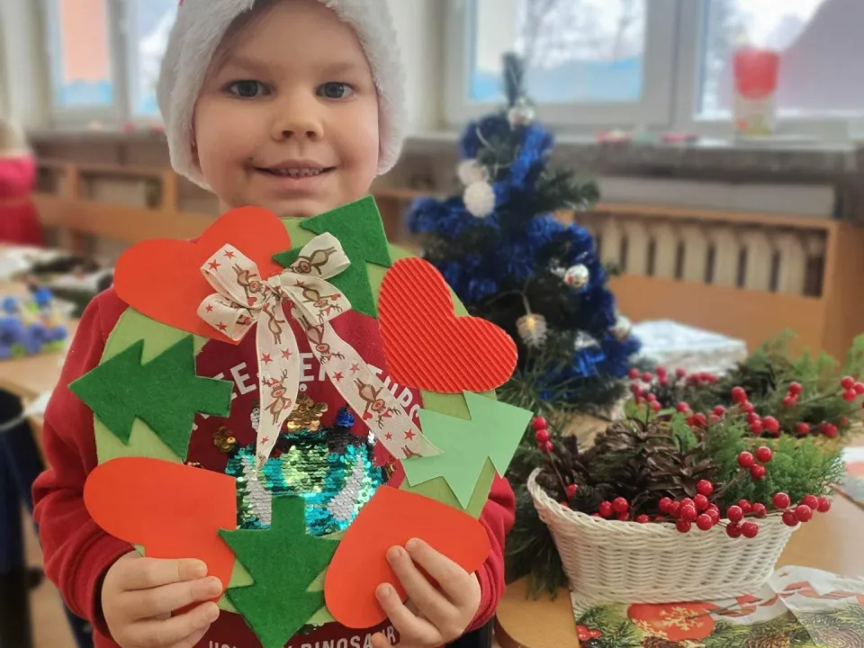 Warsztaty bożonarodzeniowe w grupie Biedrone — zdjęcie 5