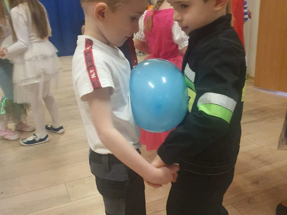 Fotorelacja z balu karnawałowego - Biedronki — zdjęcie 16