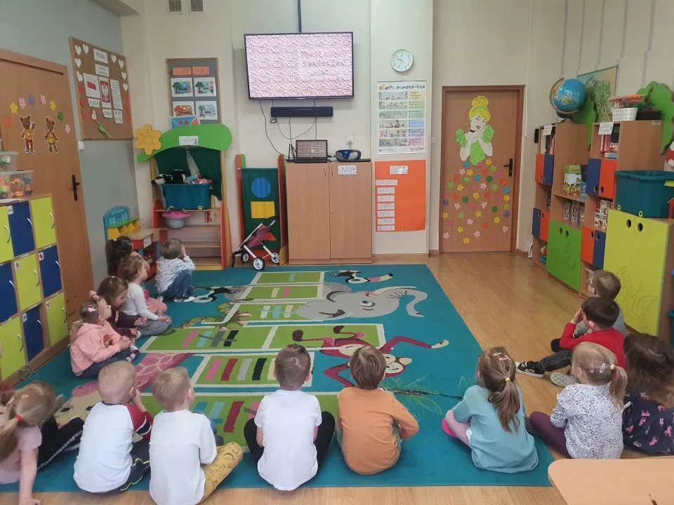 Dzień czekolady w grupie Biedronek - fotorelacja — zdjęcie 6