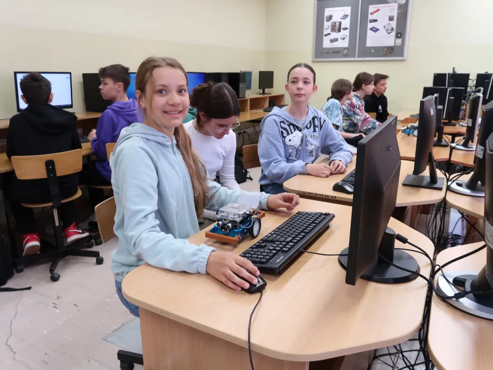 Programowanie  mBoota - Laboratoria Przyszłości — zdjęcie 2