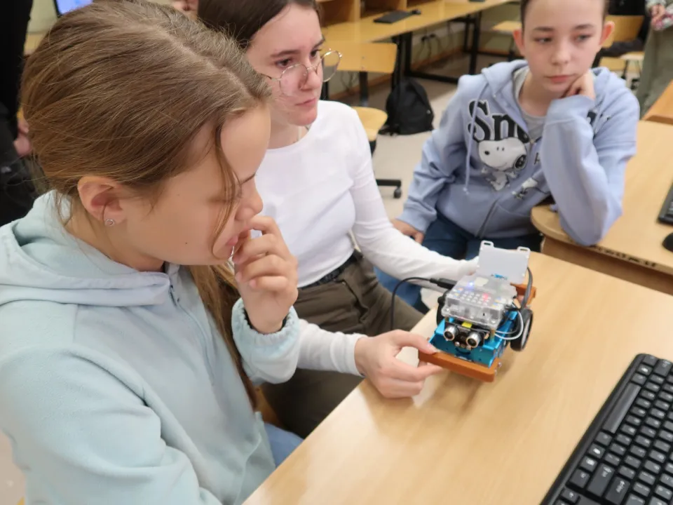 Programowanie  mBoota - Laboratoria Przyszłości — zdjęcie 12