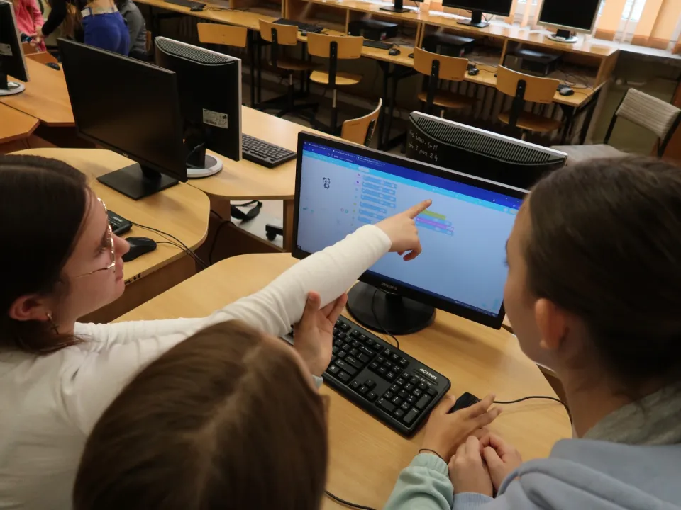Programowanie  mBoota - Laboratoria Przyszłości — zdjęcie 18