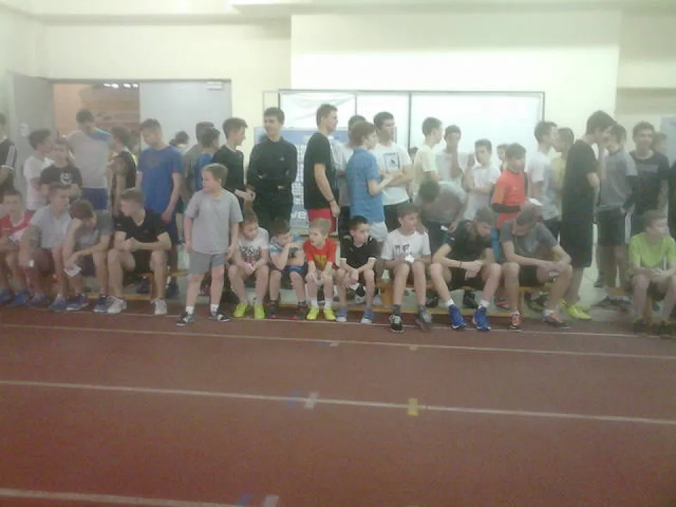 Zawody lekkoatletyczne — zdjęcie 1