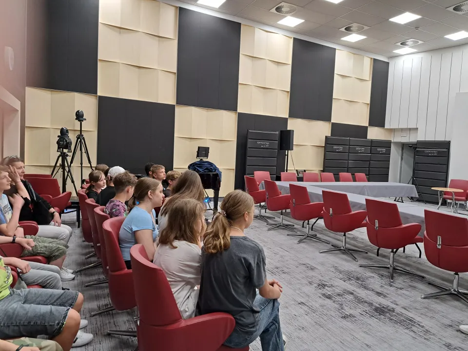 6b w Centrum Edukacji Medialnej — zdjęcie 5