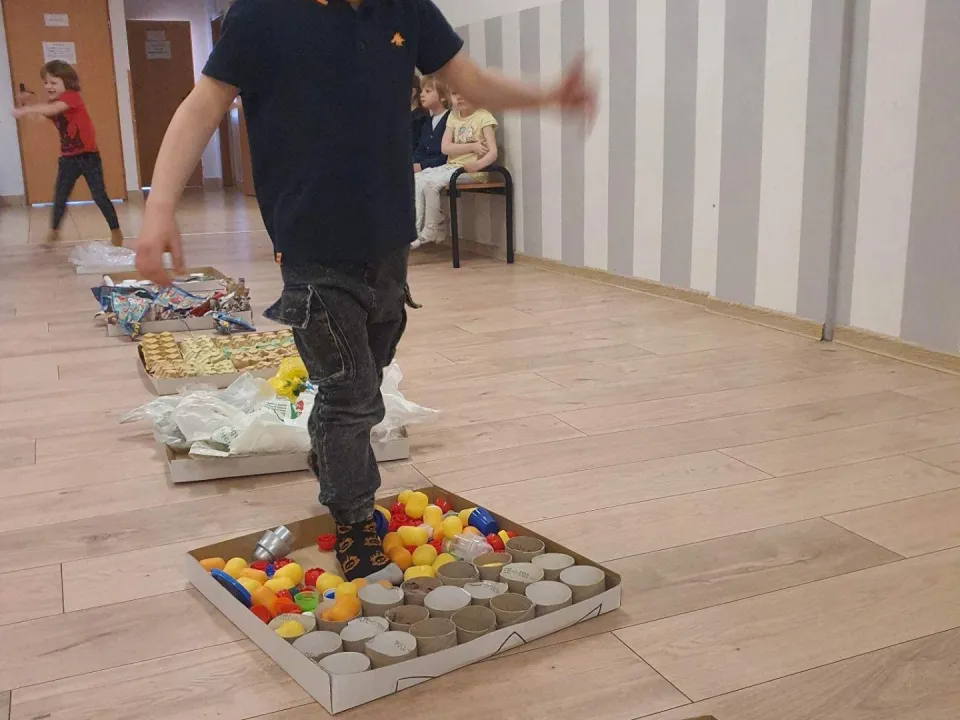 Fotorelacja z Dnia Ziemi w grupie Biedronek — zdjęcie 5