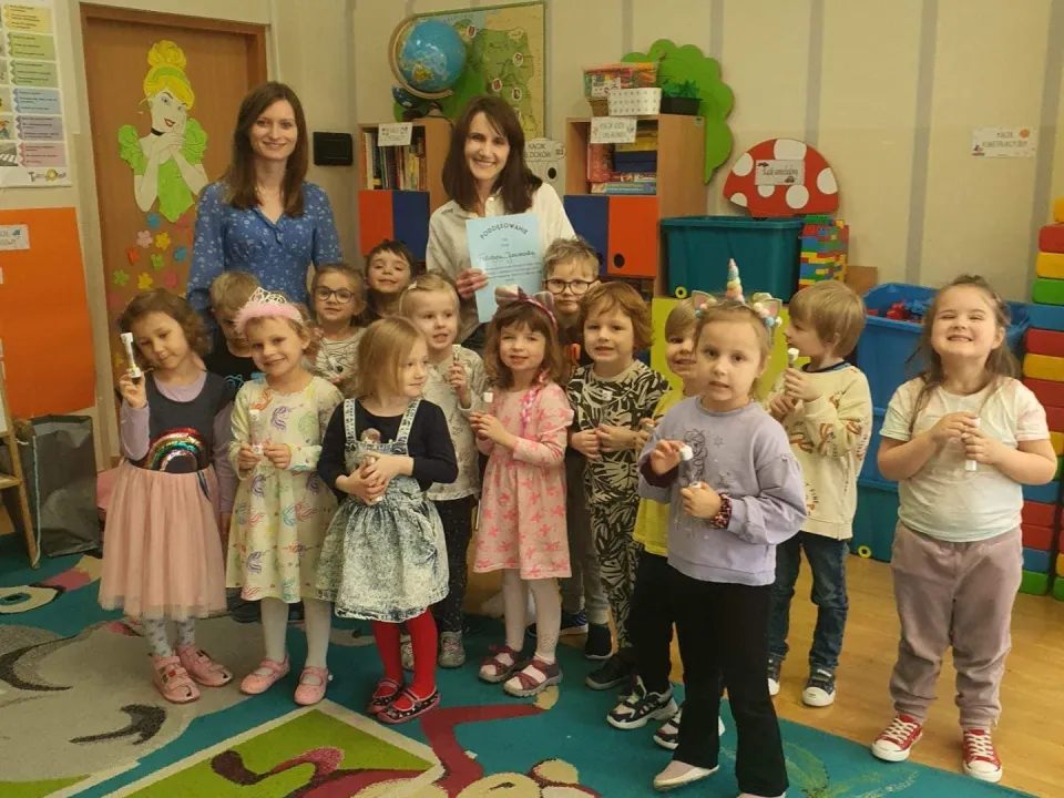 Biedronki poznają zawód stomatologa — zdjęcie 8