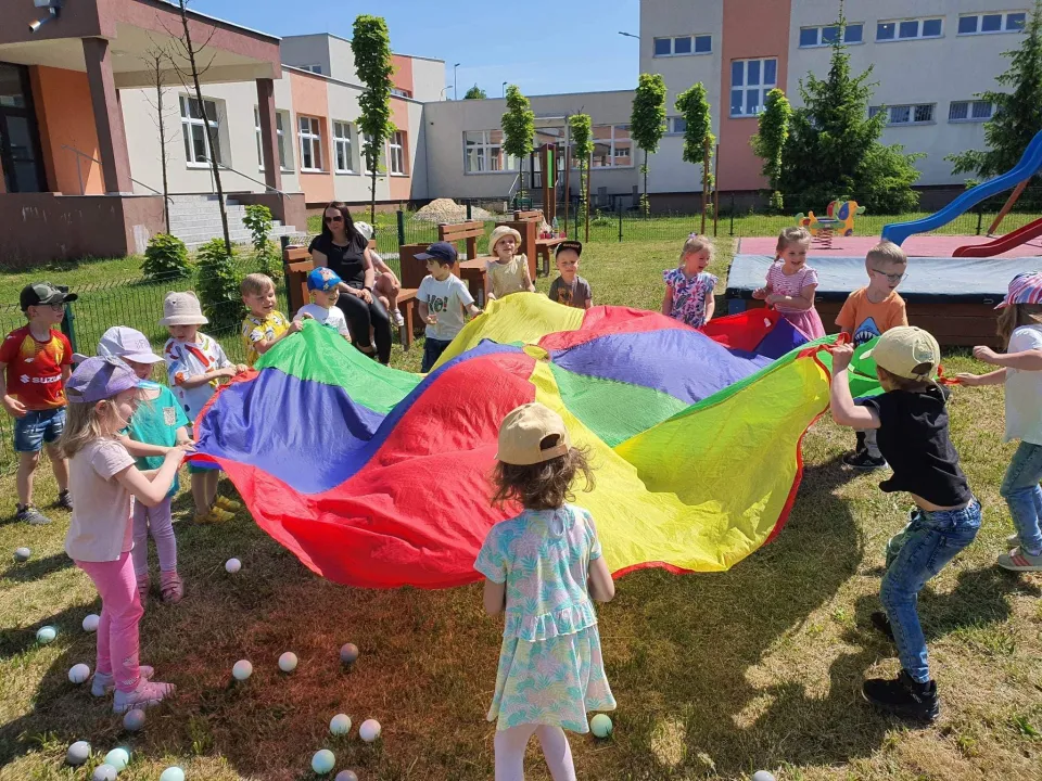 Dzień Dziecka w grupie Biedronek — zdjęcie 13