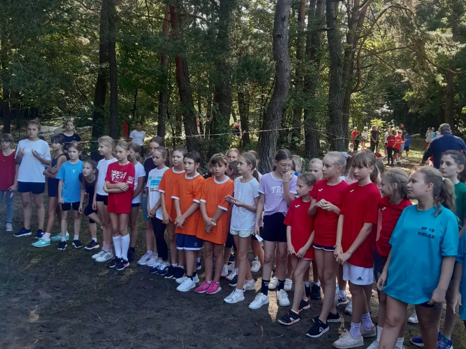 Mistrzostwa Kielc w Indywidualnych biegach przełajowych  — zdjęcie 14