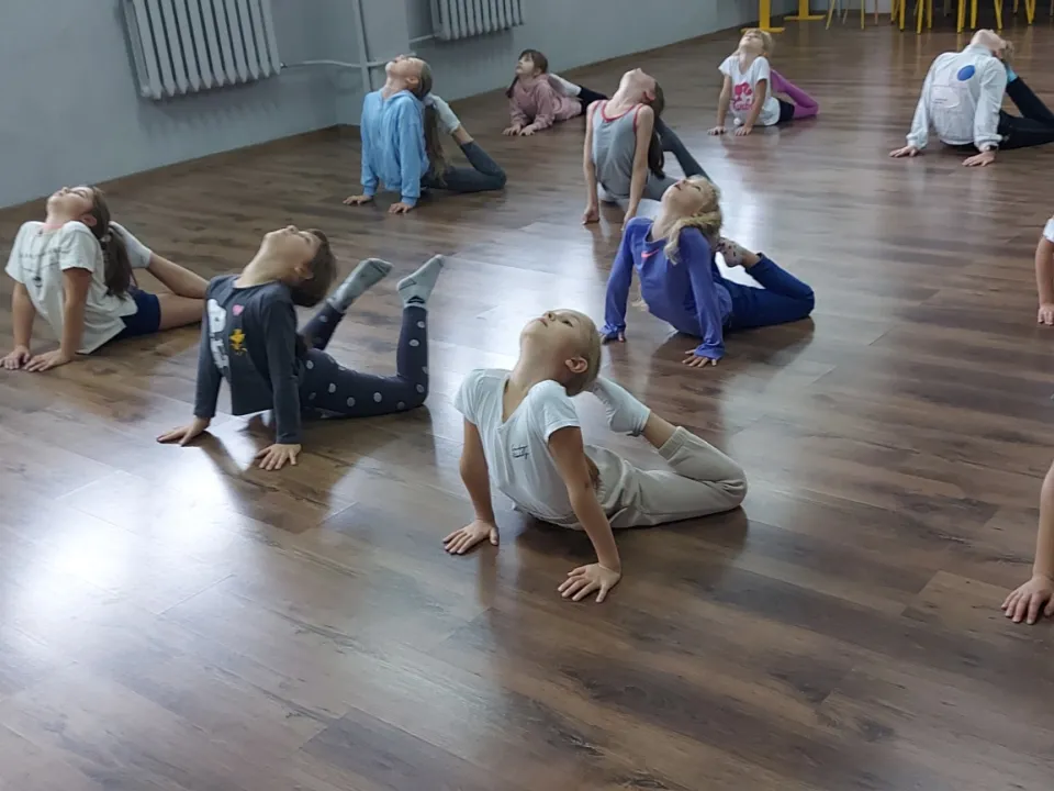 Świetlicowe zajęcia taneczne — zdjęcie 3