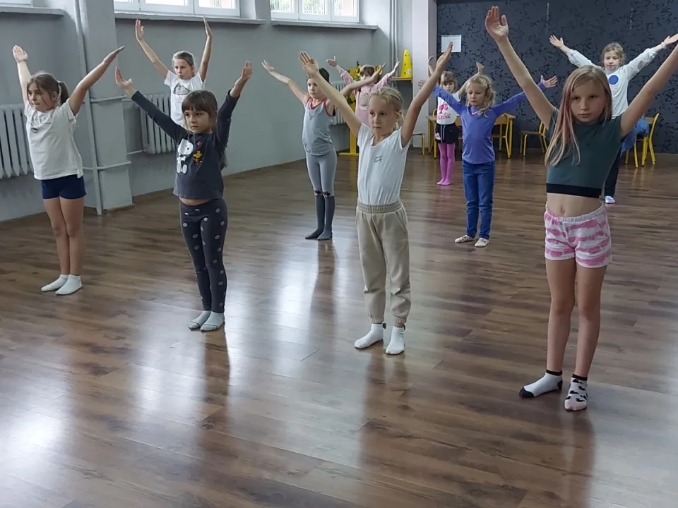 Świetlicowe zajęcia taneczne — zdjęcie 5